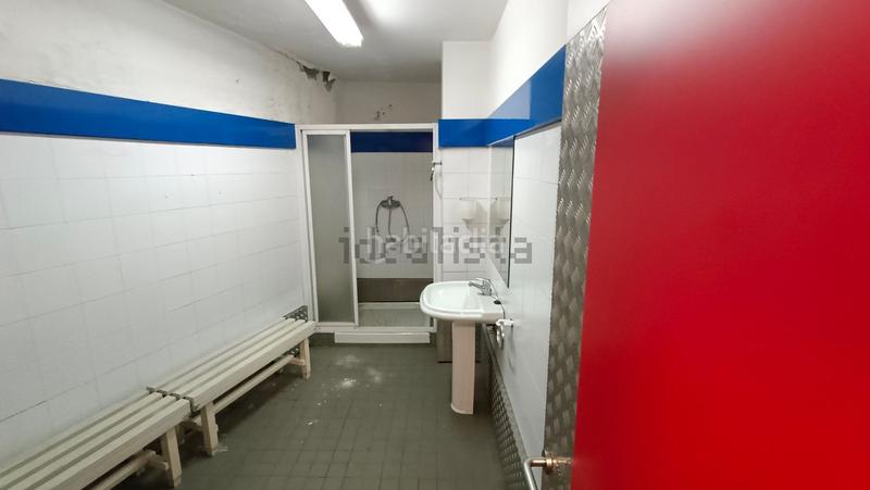 Foto 335e25ce-c26e-448f-a5cb-6c0a58a86861. Alquiler local comercial en Plaza de la industria Vigo