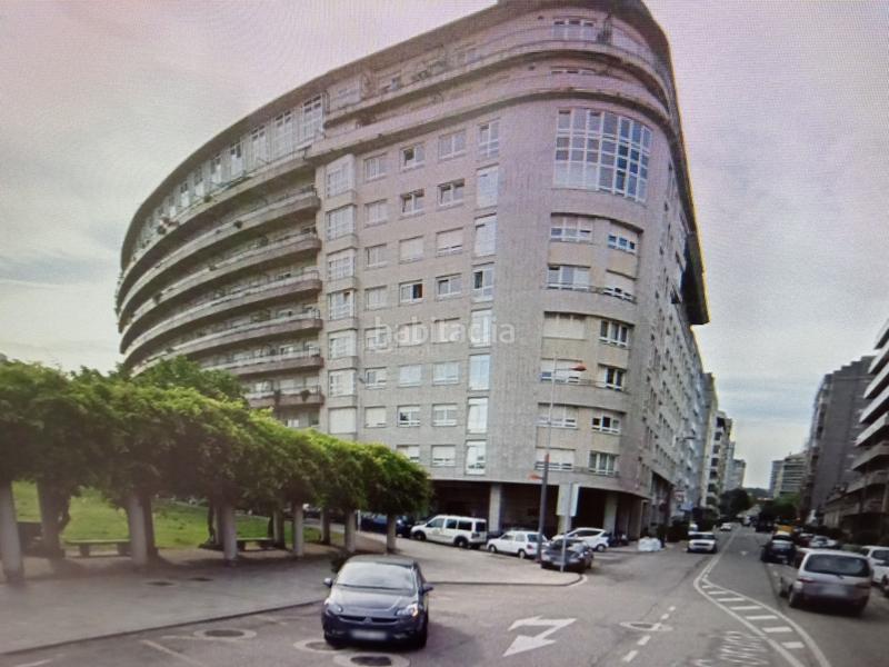 Foto e1bf684d-b2ab-483b-a1aa-6f016344c35c. Local comercial a Plaza de la industria Vigo