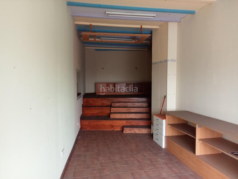 Foto f18b361d-e050-4859-aef3-4b1eebac5ac3. Locale commerciale in n/a in Teis Vigo