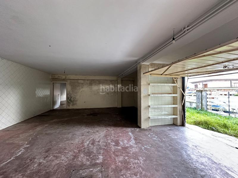 Foto 51b7a51e-9cf6-4133-9982-cd1a54fadf25. Xalet amb xemeneia calefacció aparcament a O Castro Vigo