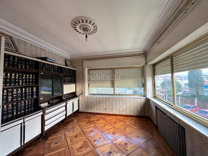 Foto 87dab760-b300-4836-a30b-b5c7b1c2216f. Xalet amb xemeneia calefacció aparcament a O Castro Vigo