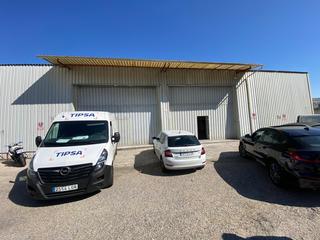 Rent Industrial building in Rúa da viña grande 20