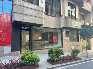 Local Comercial en Rúa de María Berdiales 20