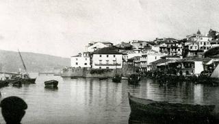 Edificio  Rúa dos poboadores. Edificio a restaurar en la zona vieja