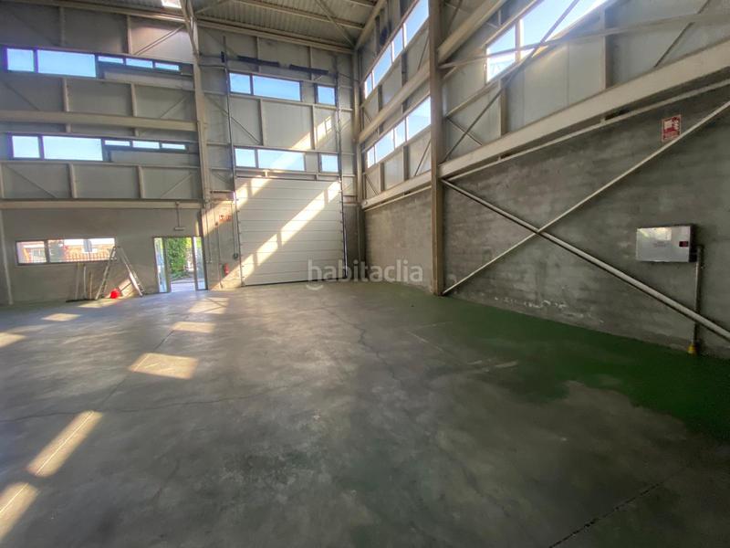 Foto 2d69d1a5-d13a-450c-844b-762333b87b94. Location bâtiment à usage industriel dans rúa c cìes 159 dans Porriño (O)
