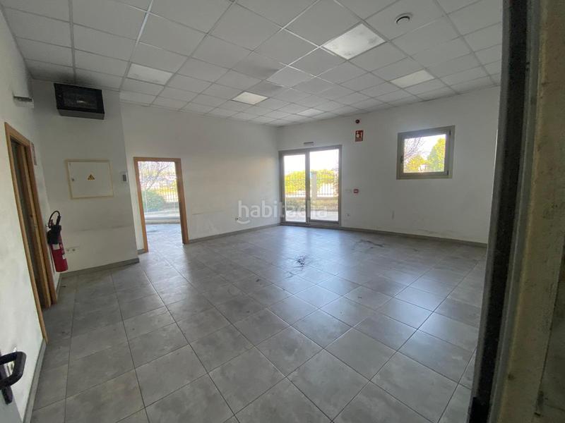 Foto b3fc746c-8103-4541-acf4-a8202b7244fa. Location bâtiment à usage industriel dans rúa c cìes 159 dans Porriño (O)