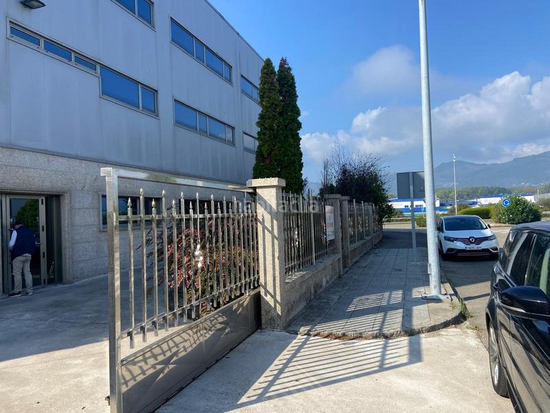 Foto c1df3ed2-0098-4423-b540-859a86f93736. Location bâtiment à usage industriel dans rúa c cìes 159 dans Porriño (O)