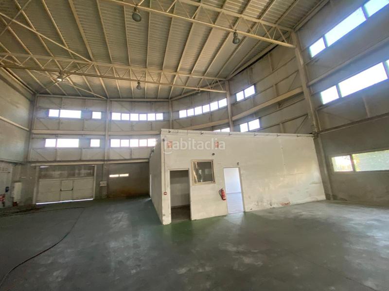 Foto d9edf7e3-6a91-49b6-bba7-4fd1d82b9a4a. Location bâtiment à usage industriel dans rúa c cìes 159 dans Porriño (O)