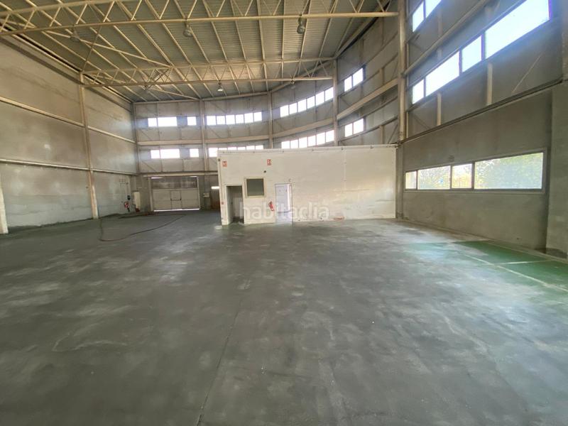 Foto f45fd29d-8e8e-40c5-bdb3-d405b7eb093d. Capannone industriale in rúa c cìes 159 in Porriño (O)