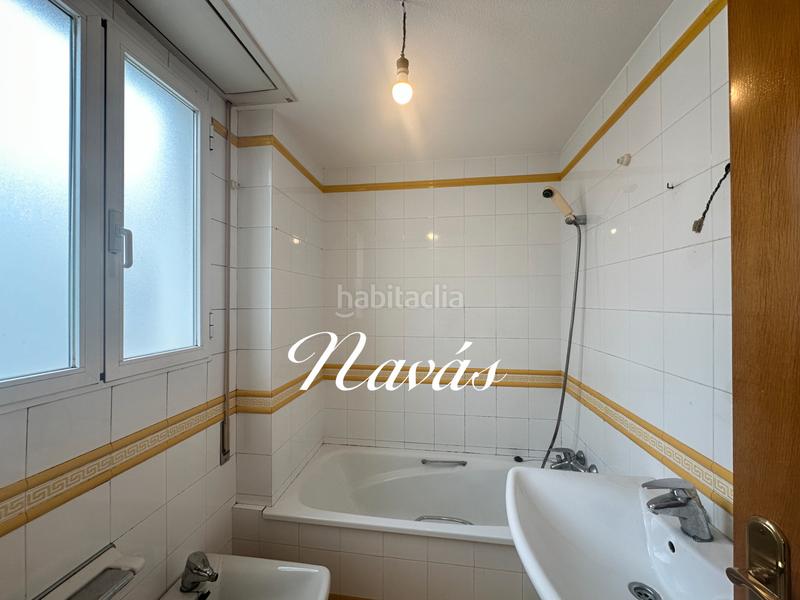 Foto 9fe79070-d2a2-41bf-b6e7-4136655f0bd3. Dachwohnung in rúa colón 17 in Centro - Areal Vigo