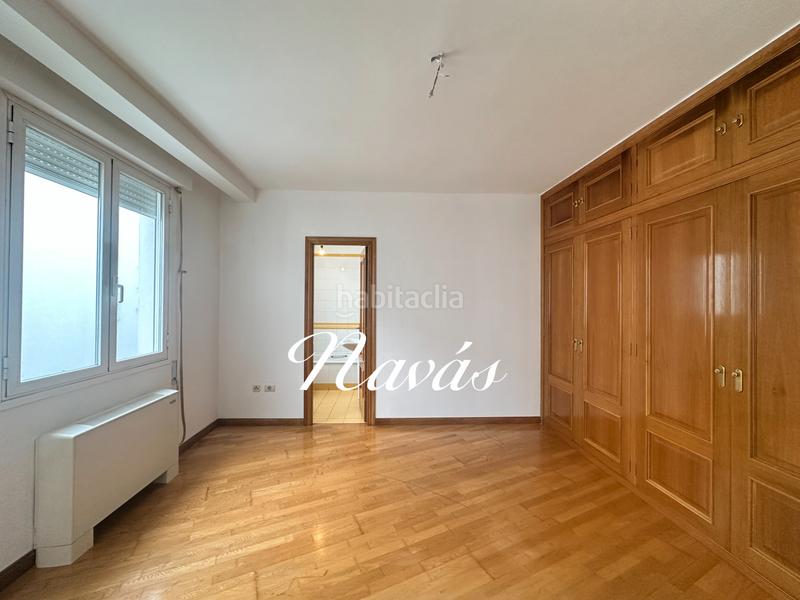 Foto e7e6c8b5-8d87-4d3e-b629-11dd598564e0. Penthouse in rúa colón 17 in Centro - Areal Vigo