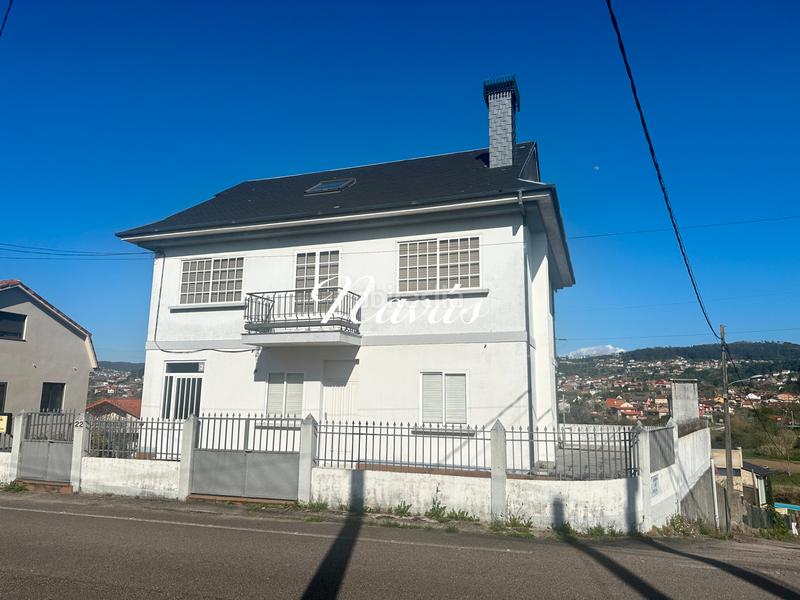 Foto 4fafe227-deba-464e-816d-8bc3bae06653. Casa a camiño da brea 22 a Valadares - Beade Vigo