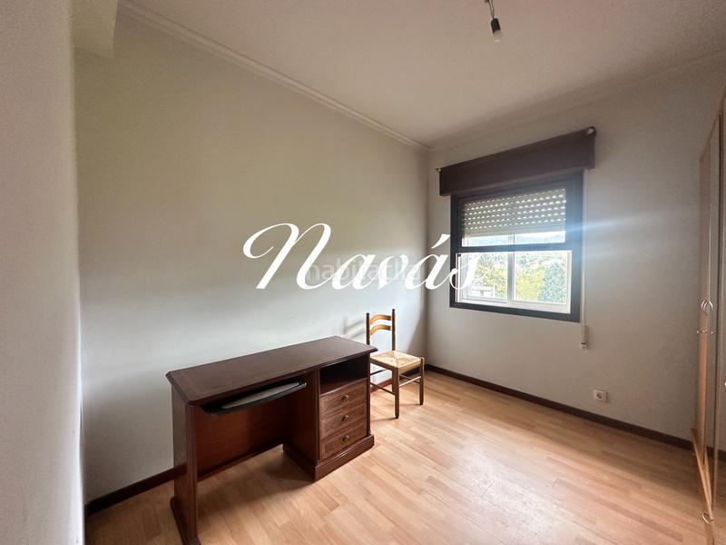 Foto b3fbc8e6-6684-44b3-8f62-5e0fba589d4d. Casa a camiño da brea 22 a Valadares - Beade Vigo
