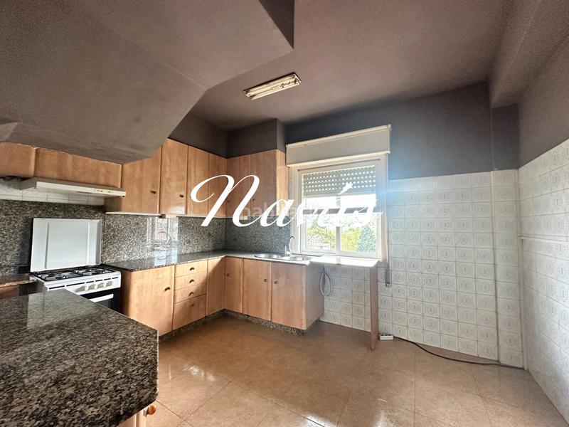 Foto d02da754-176a-4b42-98af-2ab7313a9062. Casa a camiño da brea 22 a Valadares - Beade Vigo