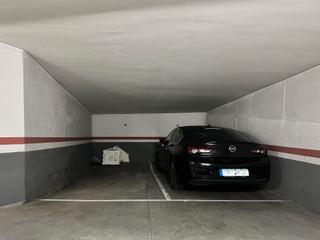 Location Parking voiture à Rúa estorniño 13