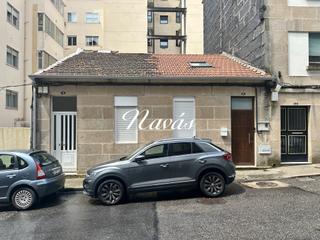 Casa pareada en Rúa genaro borrás sanjurjo 8