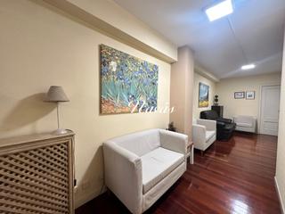 Rent Office space in Rúa do uruguai 18