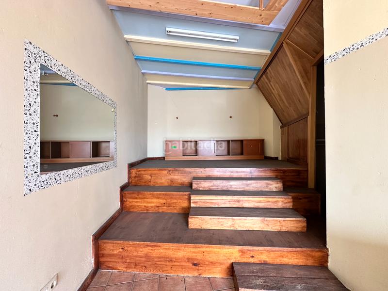 Foto 16ce22c0-292f-4c11-af8f-fef5cde47395. Local comercial a rúa de sanjurjo badía 6 a Teis Vigo