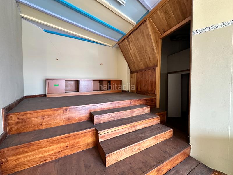 Foto 8a10b0c1-0672-4f8e-9043-55d22db3bbe6. Locale commerciale in rúa de sanjurjo badía 6 in Teis Vigo