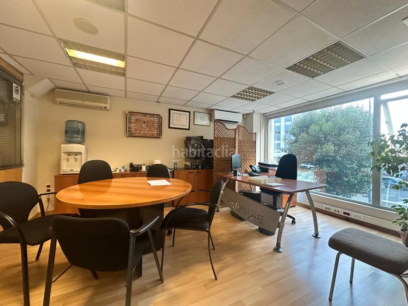 Foto 98bc495f-0575-4cdc-b926-89ddd37b53be. Büro in avenida alcalde gregorio espino 52 in Casablanca - Calvario Vigo