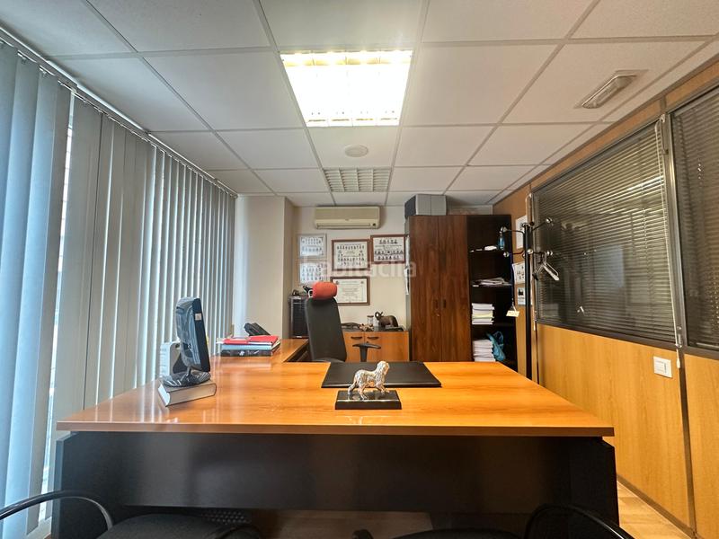 Foto d26679f7-a568-446a-a0c2-0ddd69fe8356. Büro in avenida alcalde gregorio espino 52 in Casablanca - Calvario Vigo