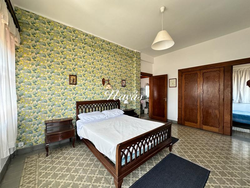 Foto 1f8d4b0e-d2a6-4079-a885-4cf0a11985c6. Chalet en rúa lourido beiramar 22 una joya frente al atlántico — propiedad única en primera línea de playa américa en Nigrán