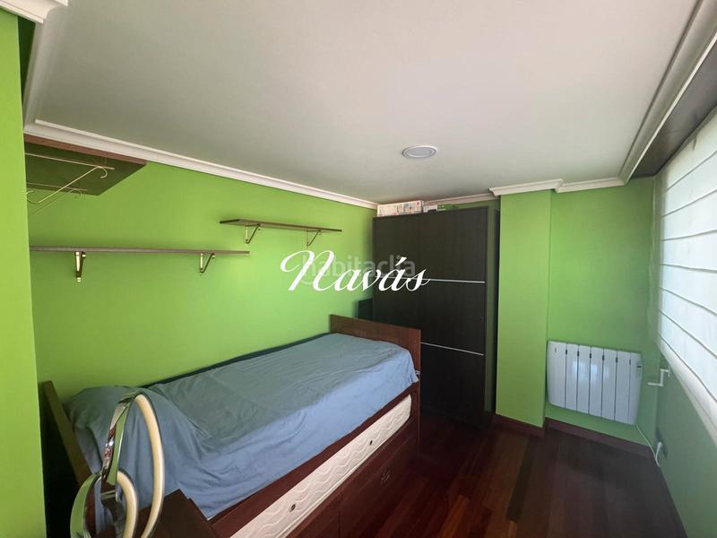 Foto baeda0e7-0d3f-4b2b-aa16-15c74fc65378. Appartement dans avenida gran vía 26 dans O Castro Vigo