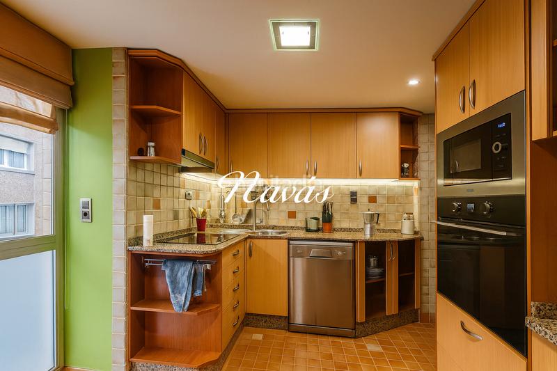 Foto d9bf3f52-1d4f-4dfb-a562-b7f7e881b265. Appartement dans avenida gran vía 26 dans O Castro Vigo