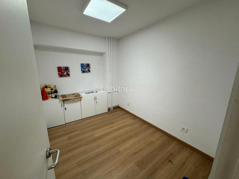 Foto 93871e40-a3f5-4ab7-9b87-5da03c3f1b25. Miete büro in rúa do príncipe 43 in Centro - Areal Vigo