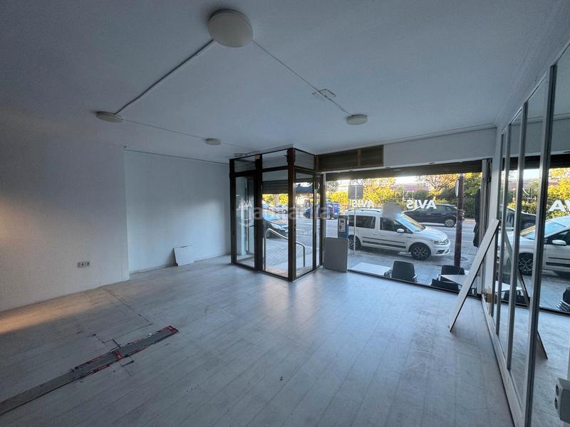 Foto fa961bf4-6d86-4813-94a4-0aaa402cd704. Rent business premise in rúa do areal 60 in Centro - Areal Vigo