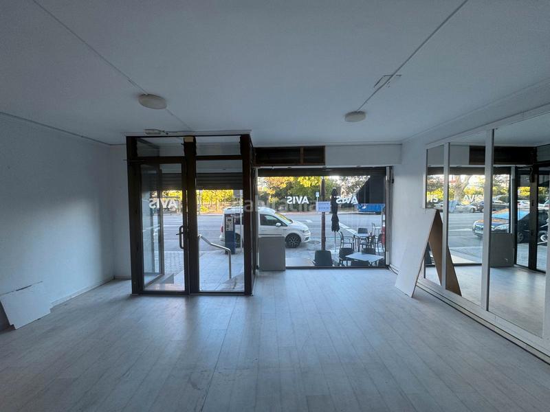 Foto 8615309d-a92a-489c-b881-aeab851ae464. Alquiler local comercial en rúa do areal 60 en Centro - Areal Vigo