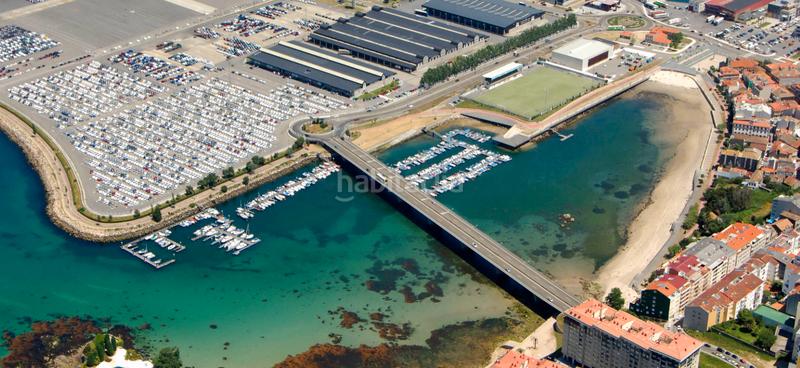 Foto f1f1335c-7ed6-4b23-bc26-d1b358ea5c32. Maison dans rúa camilo veiga 9 dans Coia Vigo