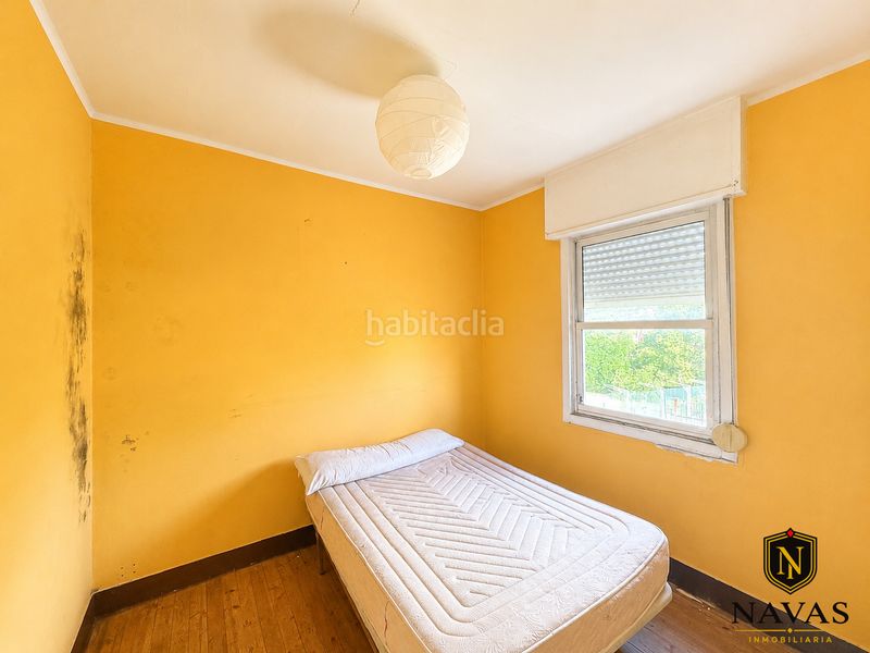 Foto edbf6e50-ab8c-4e30-b6f2-2a7bd91d2e61. Casa a rúa milladas 42 a Lavadores Vigo