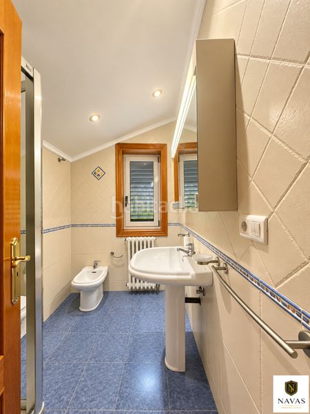 Foto 53235242-3f0d-4d6c-b549-81234379bd46. Casa a calle cruceiro 17 a Carballiño (O)