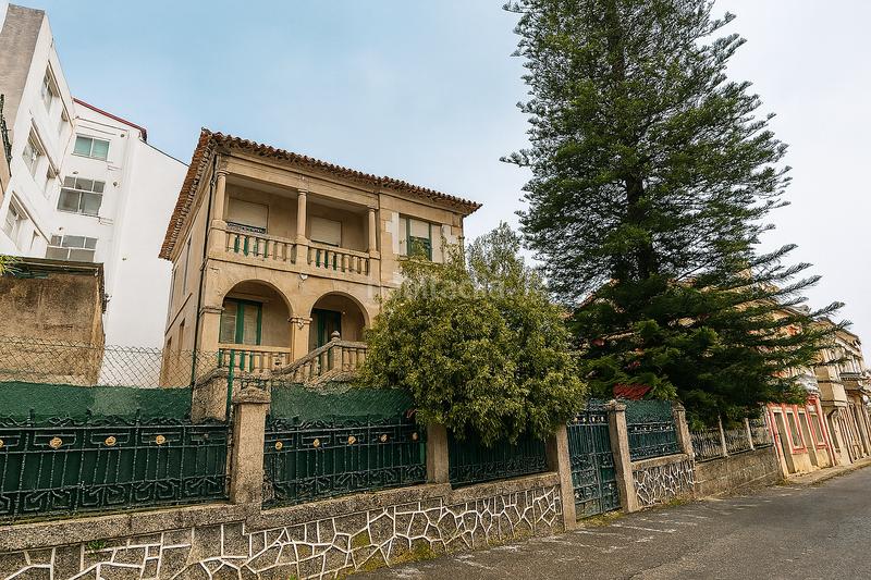 Foto e6d7fac6-c372-4d2d-ba28-d56d43cec699. Chalet in rúa simancas 32 in Bouzas Vigo