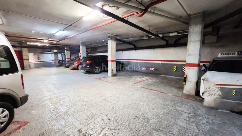 Foto 91718950-01d4-4ec5-905f-7cd596a0151e. Parking coche plaza aparcamiento centro Horta en Horta Barcelona