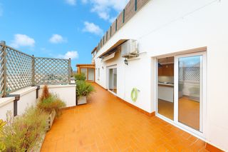 Flat  Avinguda de la república argentina. Ático con terraza de 40 m2. y vistas despejadas