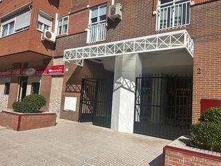 Aparcament cotxe en Las guilas. Globalpiso las aguilas vende plaza de garaje 11 m en calle sangu