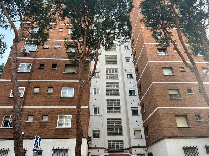 Foto f5aeedae-d040-47b8-a376-288e75b6a688. Flat in Las Águilas Madrid