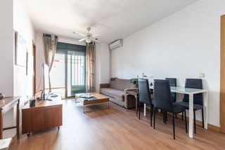 Erdgeschoss in Yuncos. Globalpiso las aguilas vende piso planta baja con patio de 30 m,