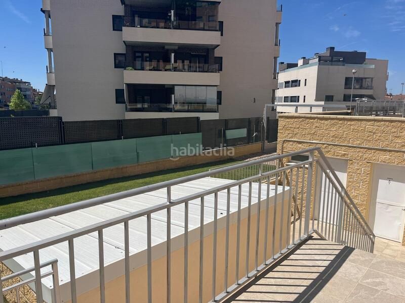 Foto 4e4d4ffa-778c-43d4-a877-a2273584ebd7. Pis amb calefacció aparcament piscina a Parla este Parla