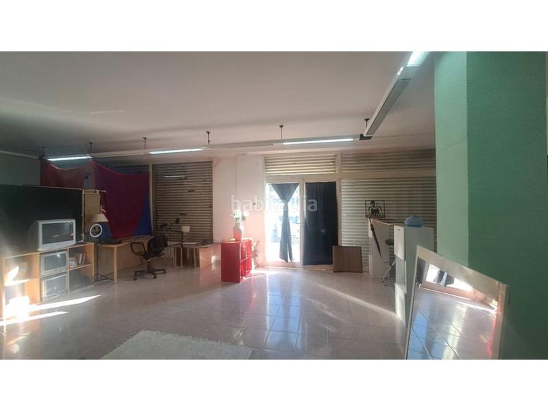 Foto 530254fd-8409-4694-9a84-246c4f32d365. Locale commerciale in Vall d´Uixó (la)