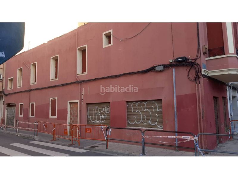 Foto e31934fc-1579-4968-9c87-7f9931d7aa89. Edifici a Plaza Illes Columbretes Castellón de la Plana