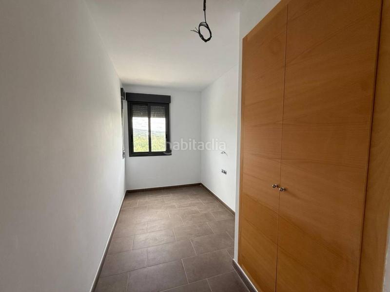 Foto 20619a3a-a019-4e41-b11e-3787f7b069c5. House with parking in Onda