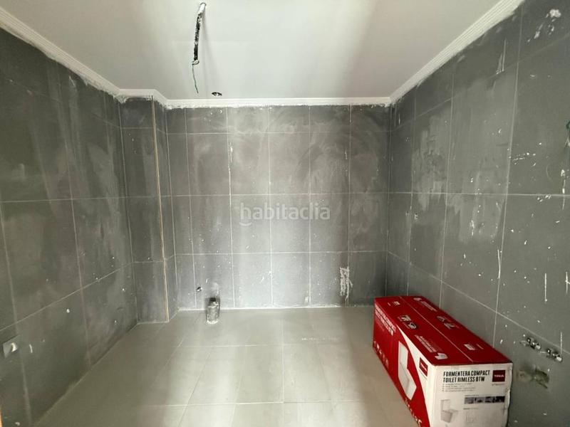 Foto 26c88fee-173a-4ce8-a004-02b213f5a317. House with parking in Onda