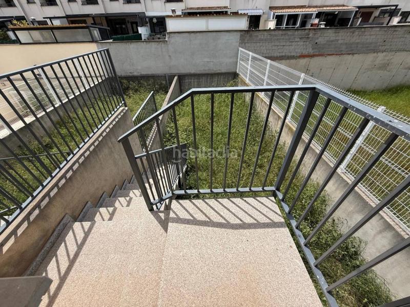 Foto 38e1f957-aadd-45c3-8585-1c94e8c2f7bb. House with parking in Onda