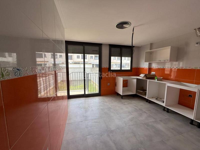 Foto 6a43f3b6-f405-4748-8458-447cb022962b. House with parking in Onda