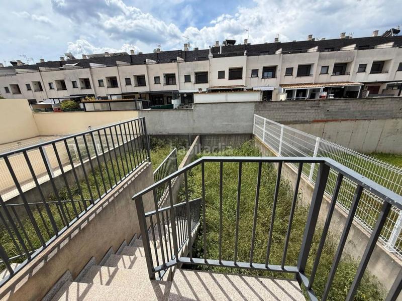 Foto d74e65f9-302e-4178-85b7-6a66d144494d. House with parking in Onda