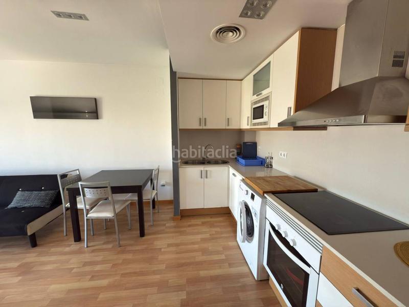 Foto 5ca1f1a8-ad62-4e37-9828-4eda57eb2c68. Pis amb aparcament a El Pilar Villarreal / Vila - real