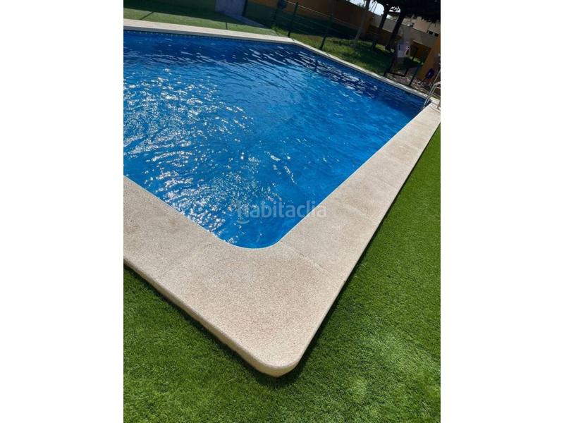 Foto 395b84ac-1914-437a-a640-9406d8679986. Reihenhaus mit parking pool in Playa-Ben Afeli Almazora / Almassora